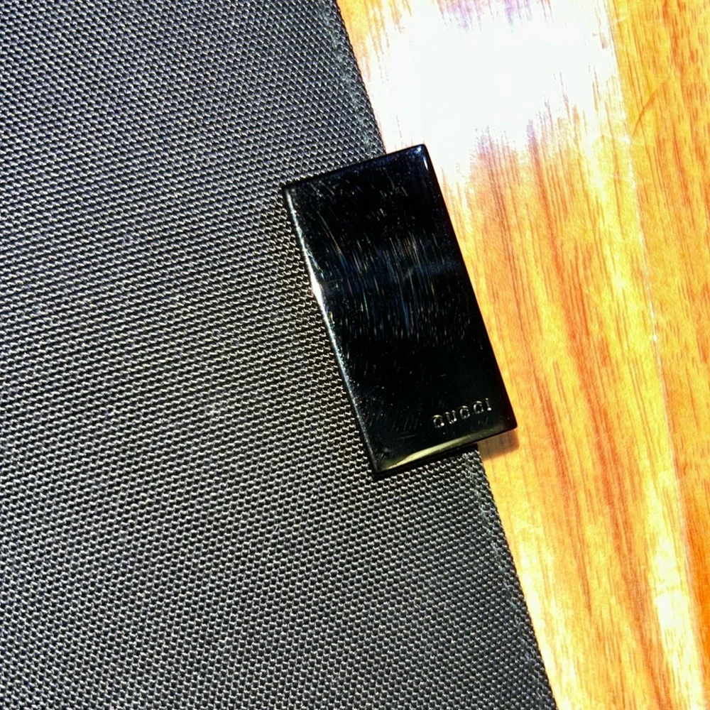 Authentic Gucci Nylon Slide Lock Agenda